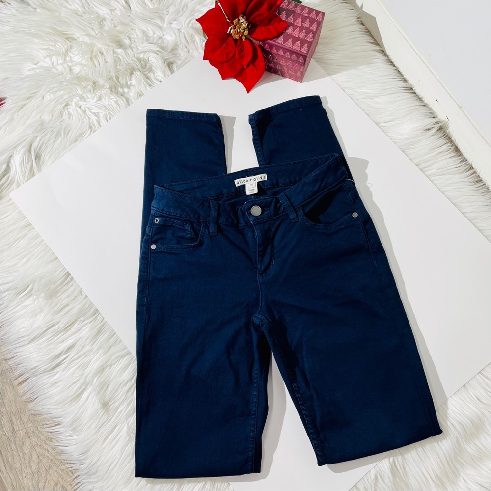 Alice + Olivia skinny jeans size 27